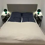 Sweet Little Penthouse, Amazing View Διαμέρισμα *