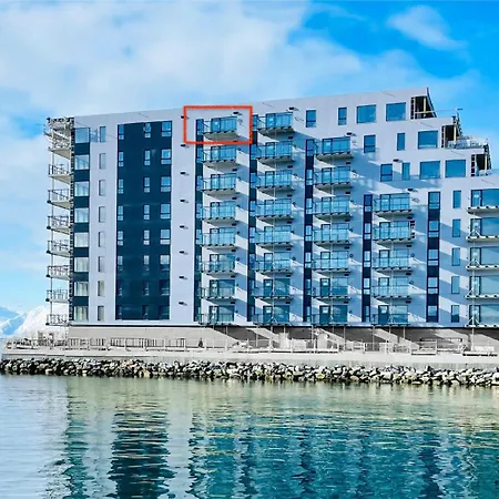 Sweet Little Penthouse, Amazing View * Tromsø