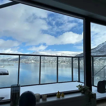 Sweet Little Penthouse, Amazing View Tromso