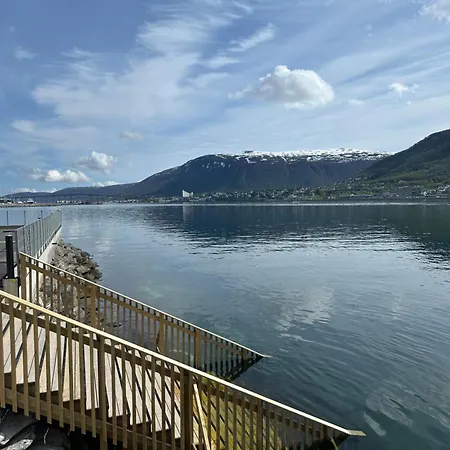 Sweet Little Penthouse, Amazing View Tromso