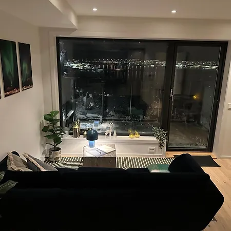 Sweet Little Penthouse, Amazing View Appartement