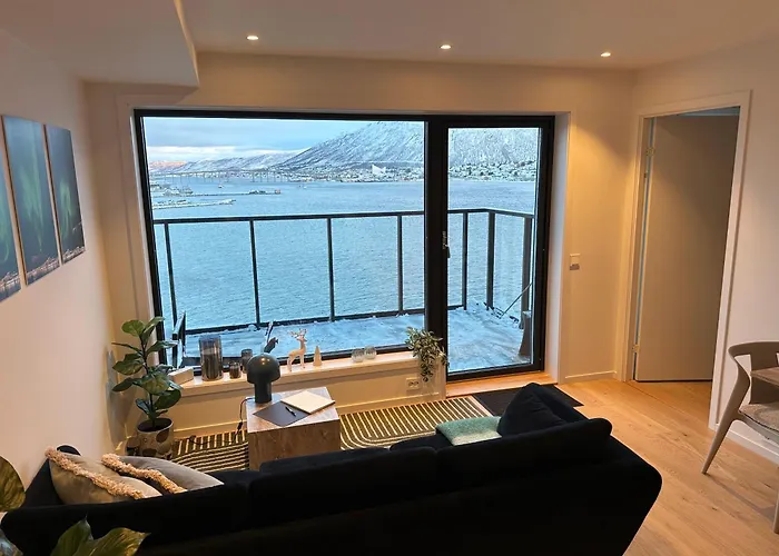 Sweet Little Penthouse, Amazing View